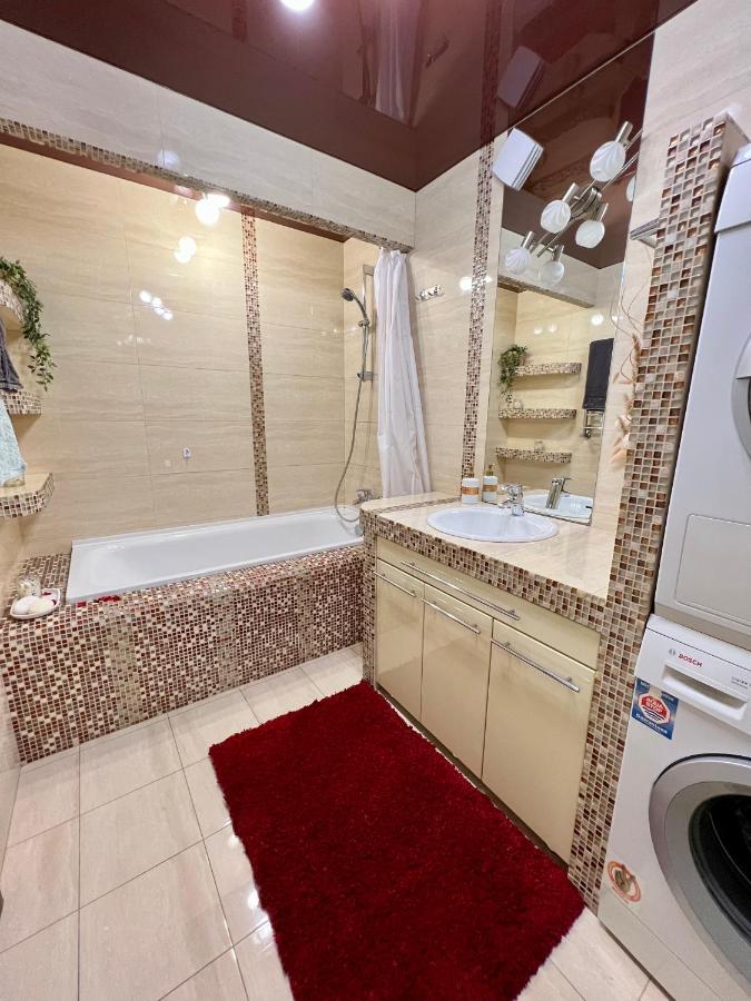 Relax. Просторі Та Затишні Апартаменти Ternopil Exterior foto