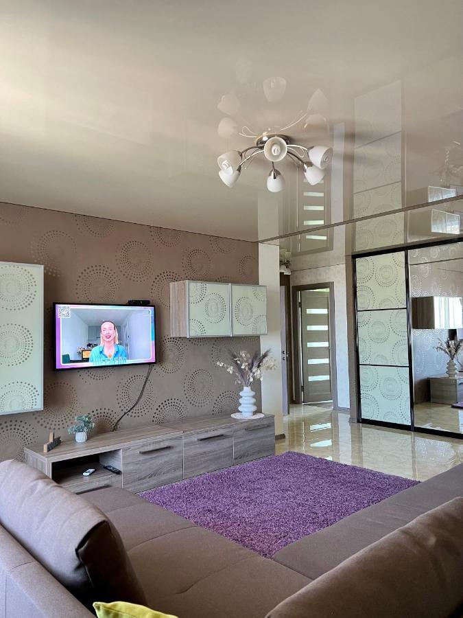 Relax. Просторі Та Затишні Апартаменти Ternopil Exterior foto